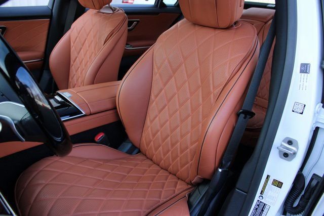 Used 2024 Mercedes-Benz S 580 4MATIC Sedan image 11