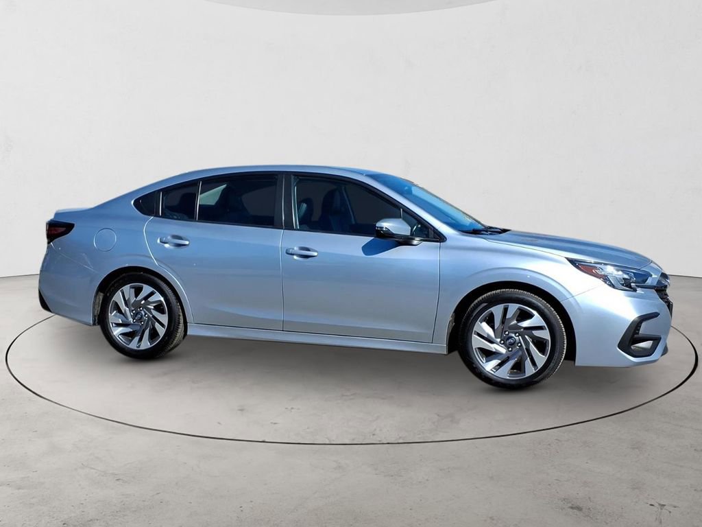 Used 2023 Subaru Legacy Limited AWD/4WD image 4