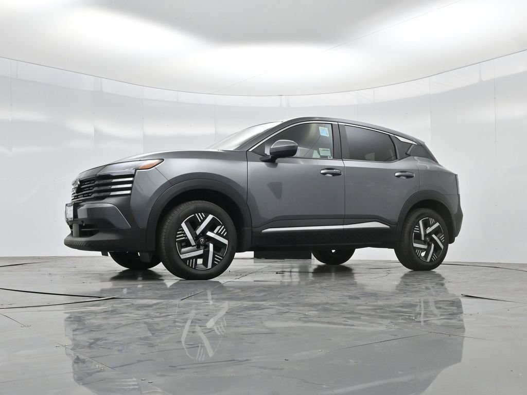 Used 2025 Nissan Kicks SV image 43