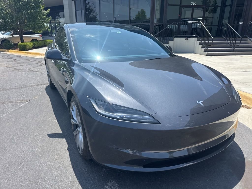 Used 2025 Tesla Model 3 Long Range AWD/4WD image 2