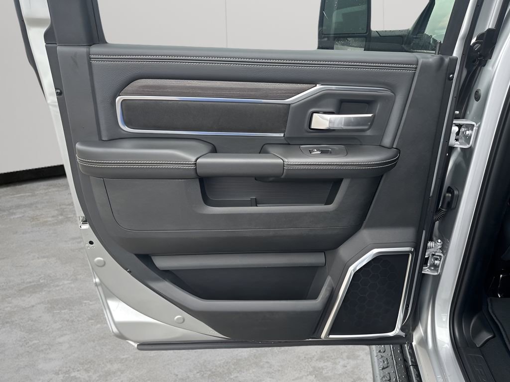 New 2026 RAM 2500 Laramie w/ Night Edition image 17