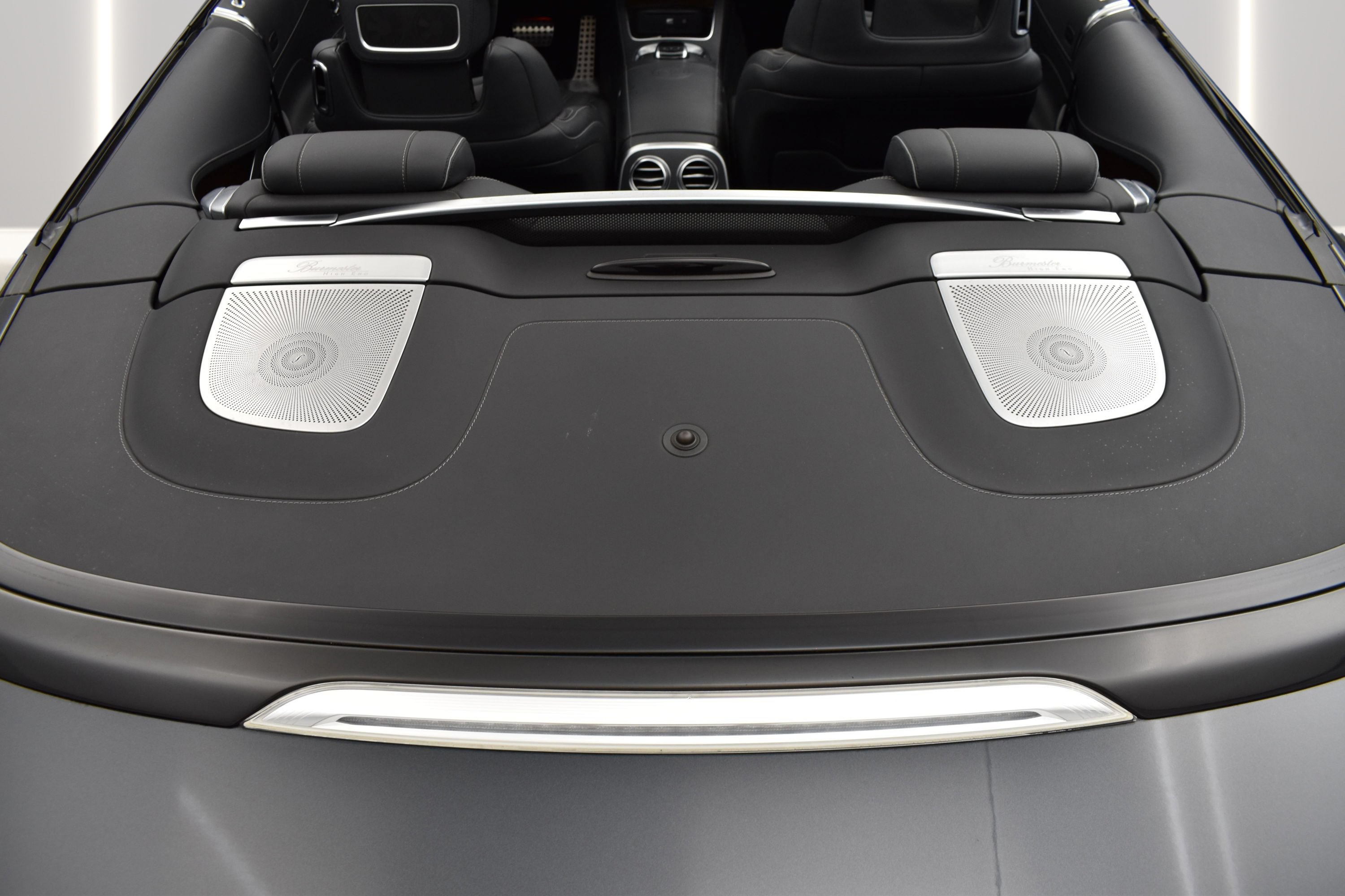 Used 2017 Mercedes-Benz S 63 AMG 4MATIC Cabriolet w/ Carbon Fiber Package image 40