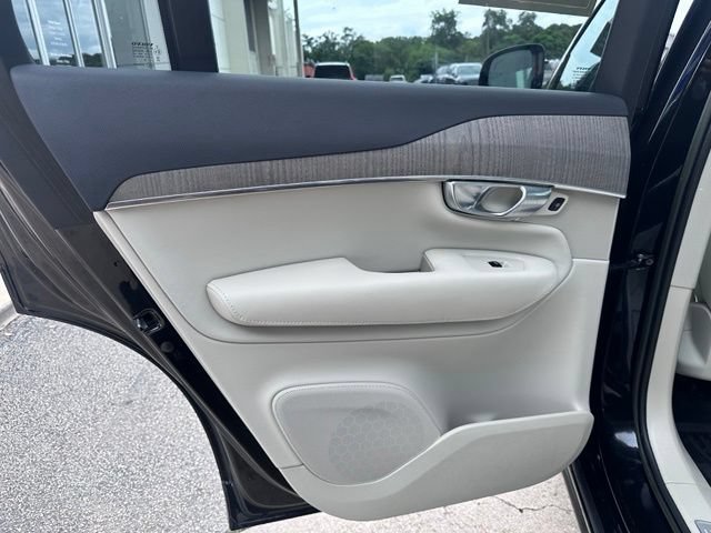 Certified 2023 Volvo XC90 B5 Plus w/ Protection Package Premier AWD/4WD image 13