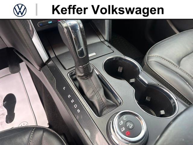 Used 2019 Ford Explorer Platinum AWD/4WD image 22