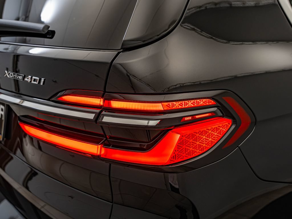 New 2027 BMW X7 xDrive40i AWD/4WD image 8