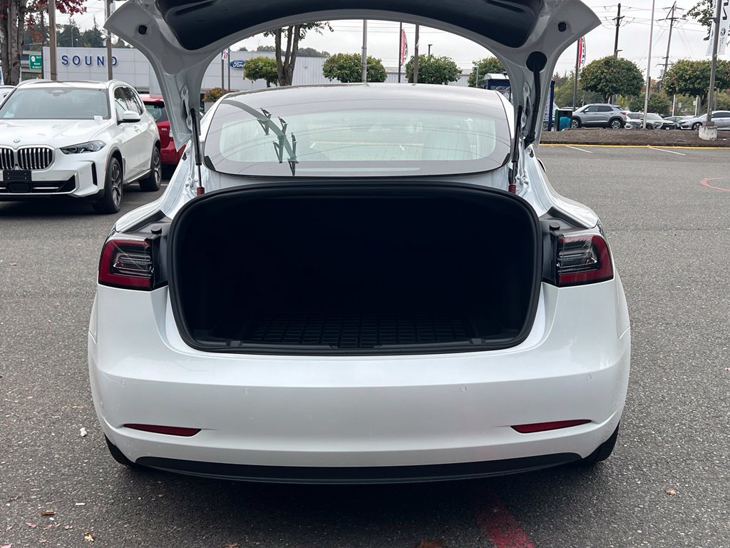 Used 2020 Tesla Model 3 Standard Range Plus RWD image 8