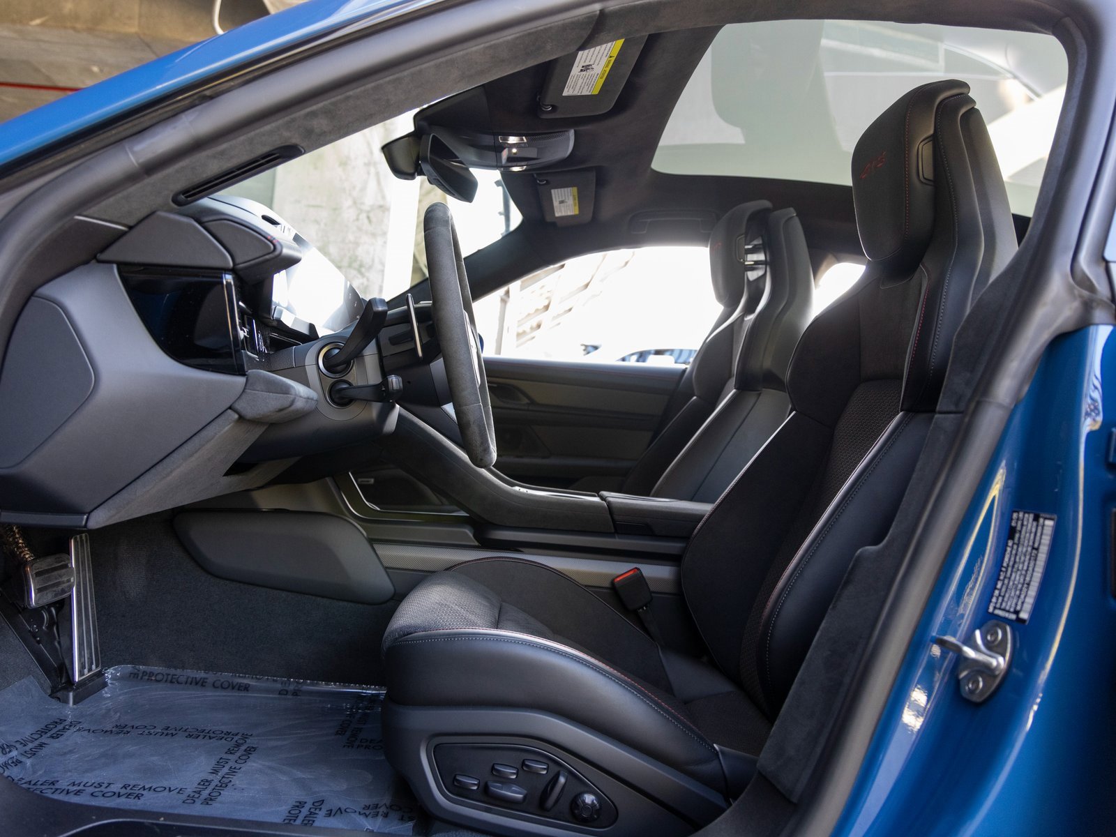 New 2025 Porsche Taycan GTS image 24