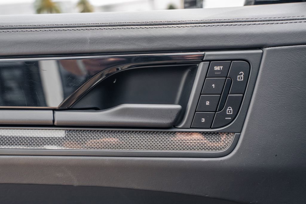 Used 2024 Porsche Cayenne Turbo GT image 18