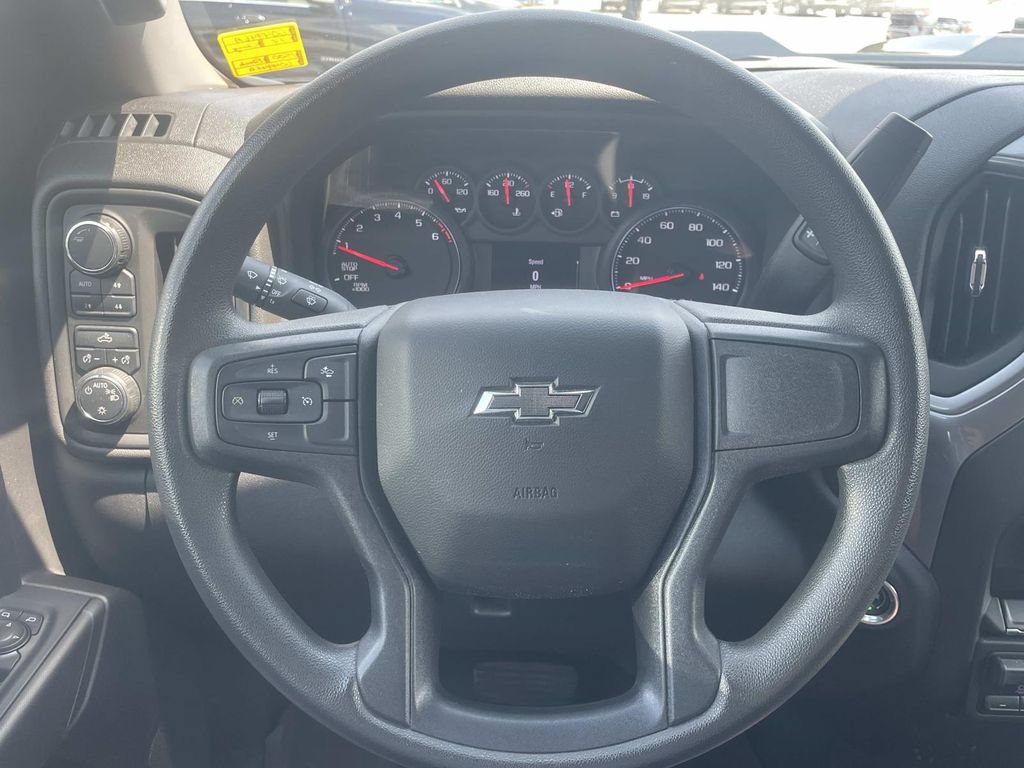 Used 2024 Chevrolet Silverado 1500 Custom Trail Boss AWD/4WD image 25
