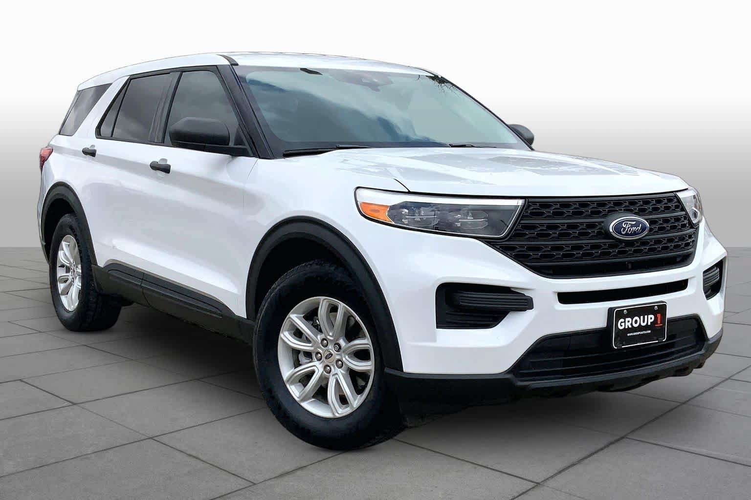Used 2021 Ford Explorer 4WD w/ Class III Trailer Tow Package image 3
