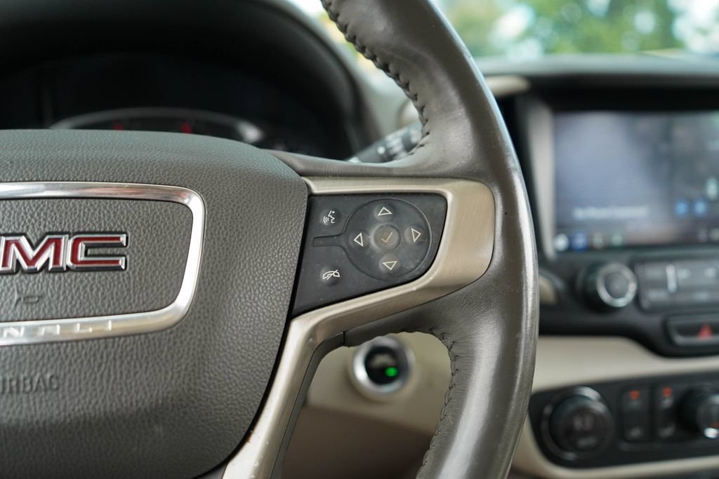 Used 2018 GMC Terrain Denali w/ Advanced Safety Package FWD image 29