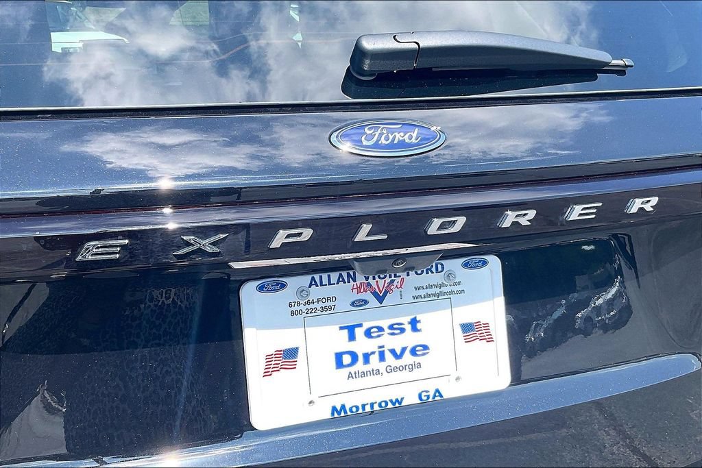 Used 2026 Ford Explorer Active AWD/4WD image 26