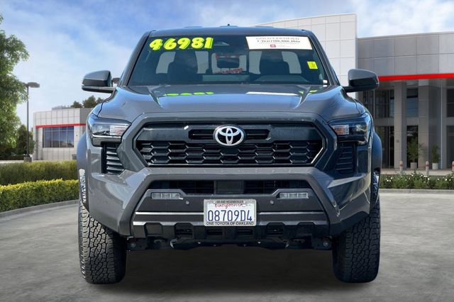 Certified 2024 Toyota Tacoma TRD Off-Road w/ TRD Off Road Upgrade Package AWD/4WD image 11