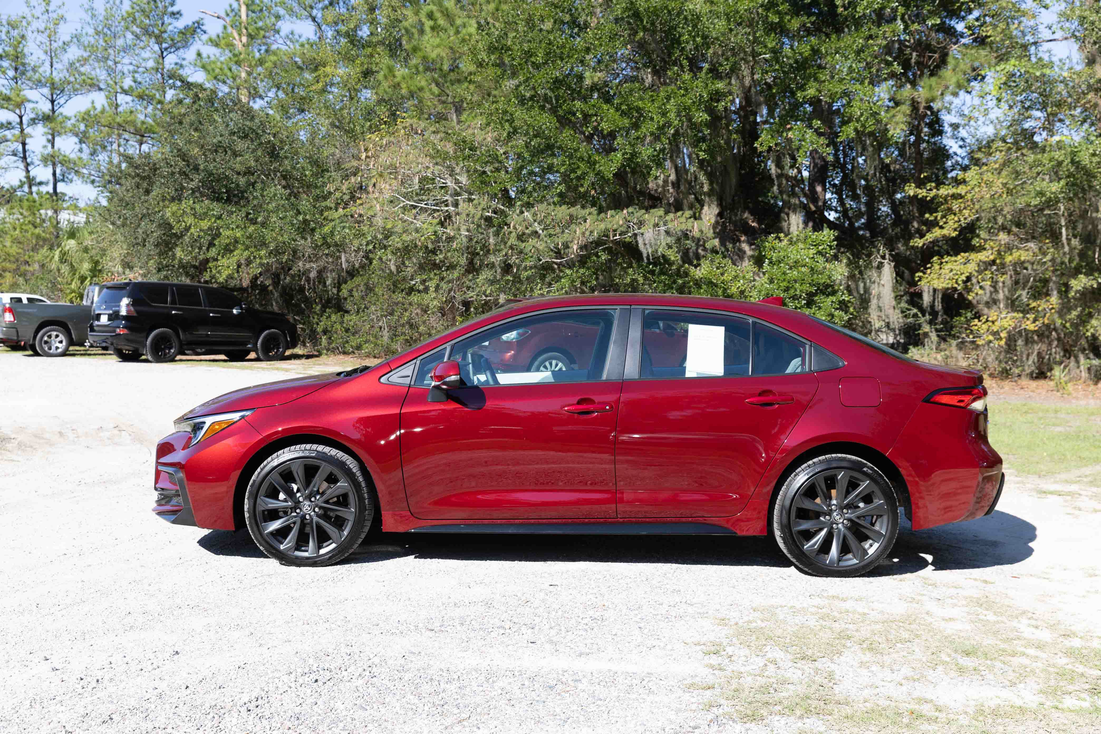 Certified 2026 Toyota Corolla SE w/ SE Package FWD image 2