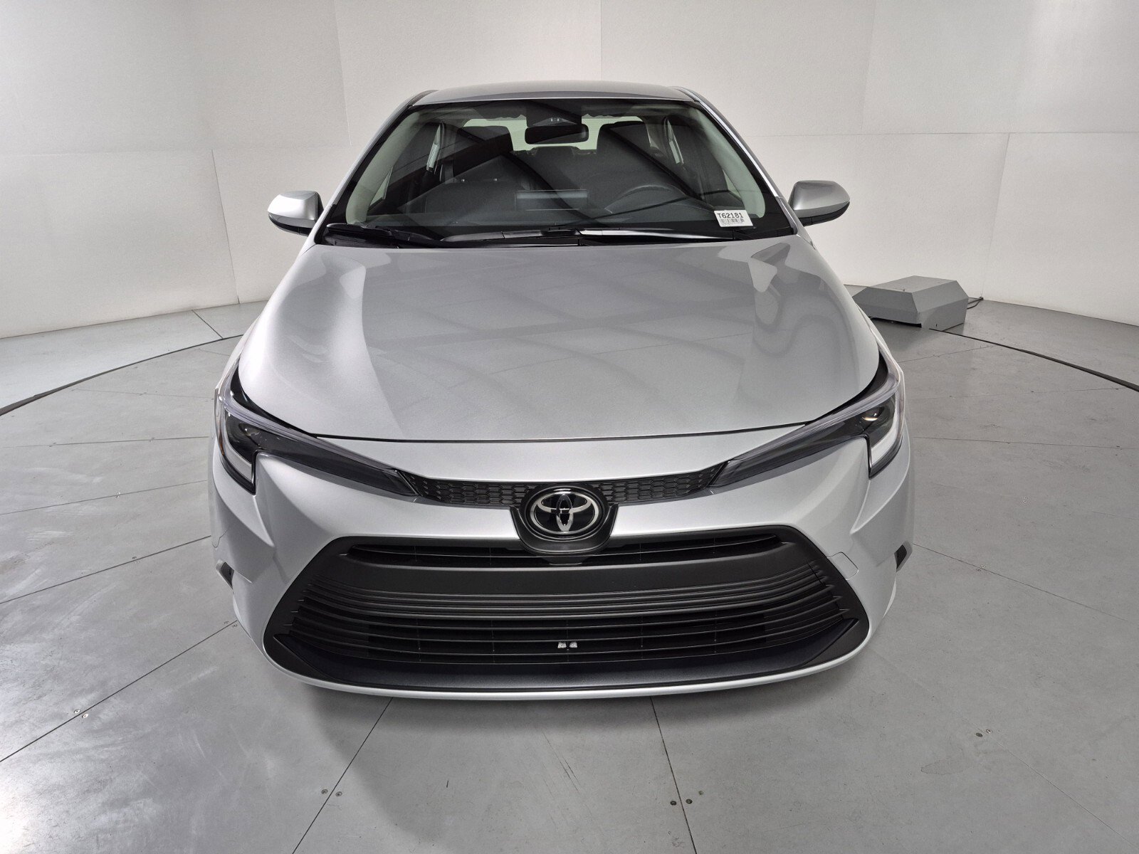 New 2026 Toyota Corolla Hybrid Sedan image 8
