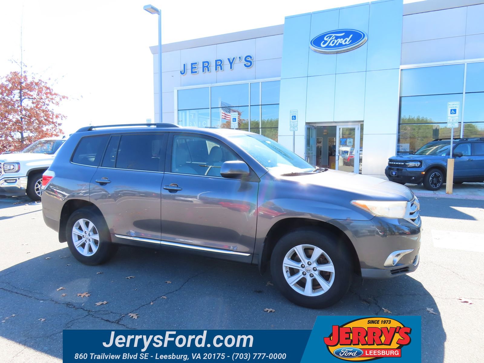 Used 2013 Toyota Highlander SE