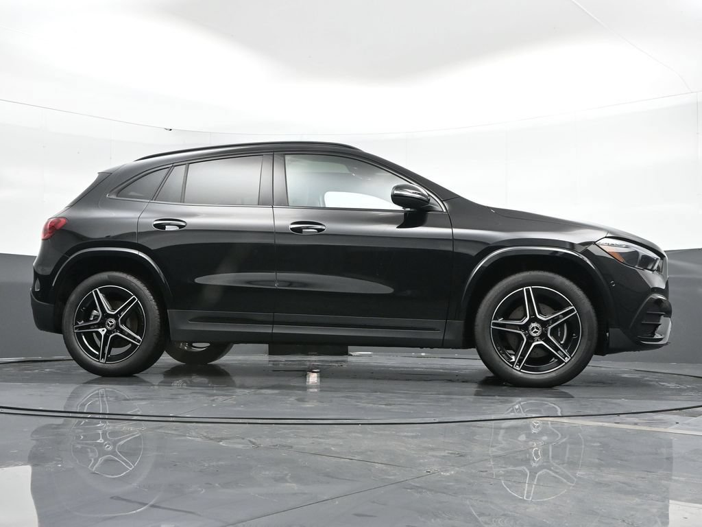 New 2025 Mercedes-Benz GLA 250 4MATIC image 42