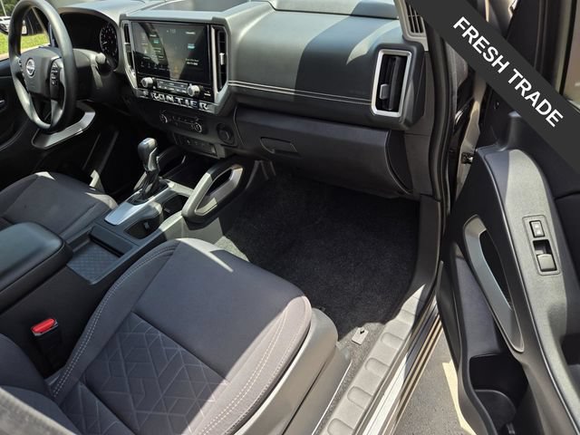 Used 2025 Nissan Frontier SV RWD image 8