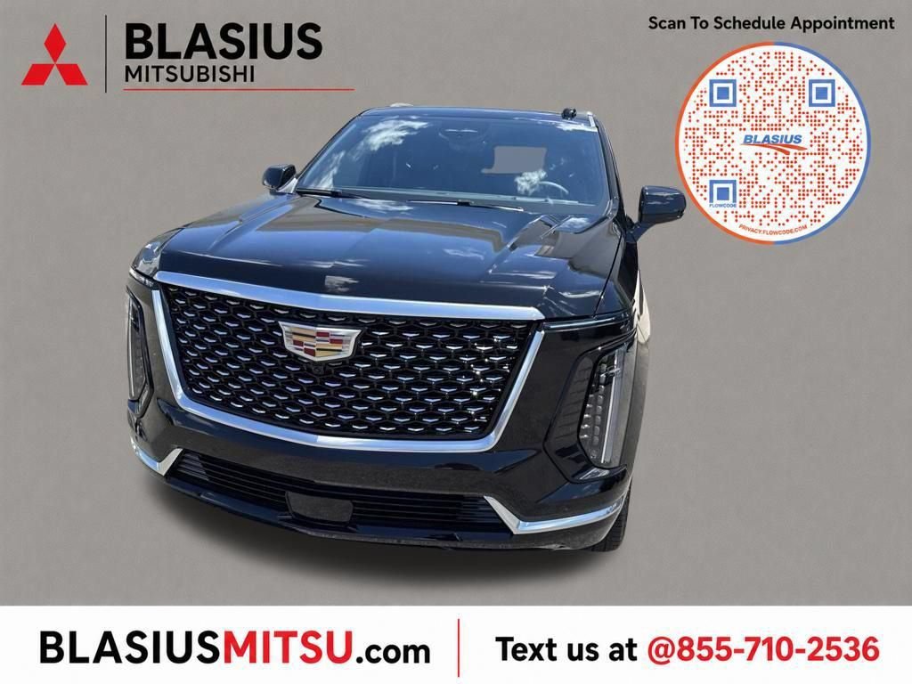 Used 2026 Cadillac Escalade Luxury AWD/4WD image 6
