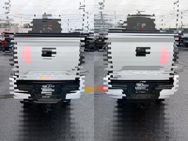 Used 2023 Toyota Tacoma TRD Sport image 8