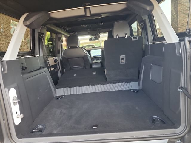 Used 2023 Ford Bronco Wildtrak AWD/4WD image 25