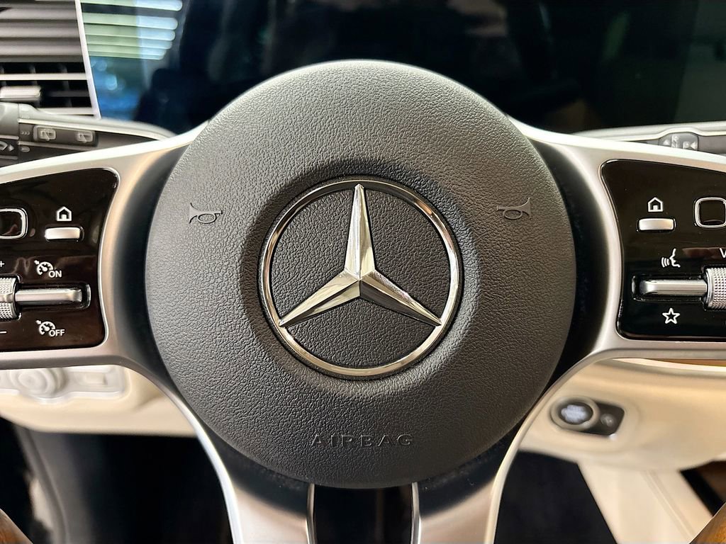 Used 2021 Mercedes-Benz GLE 350 4MATIC image 21