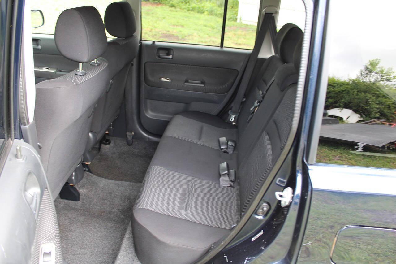 Used 2005 Scion xB FWD image 26