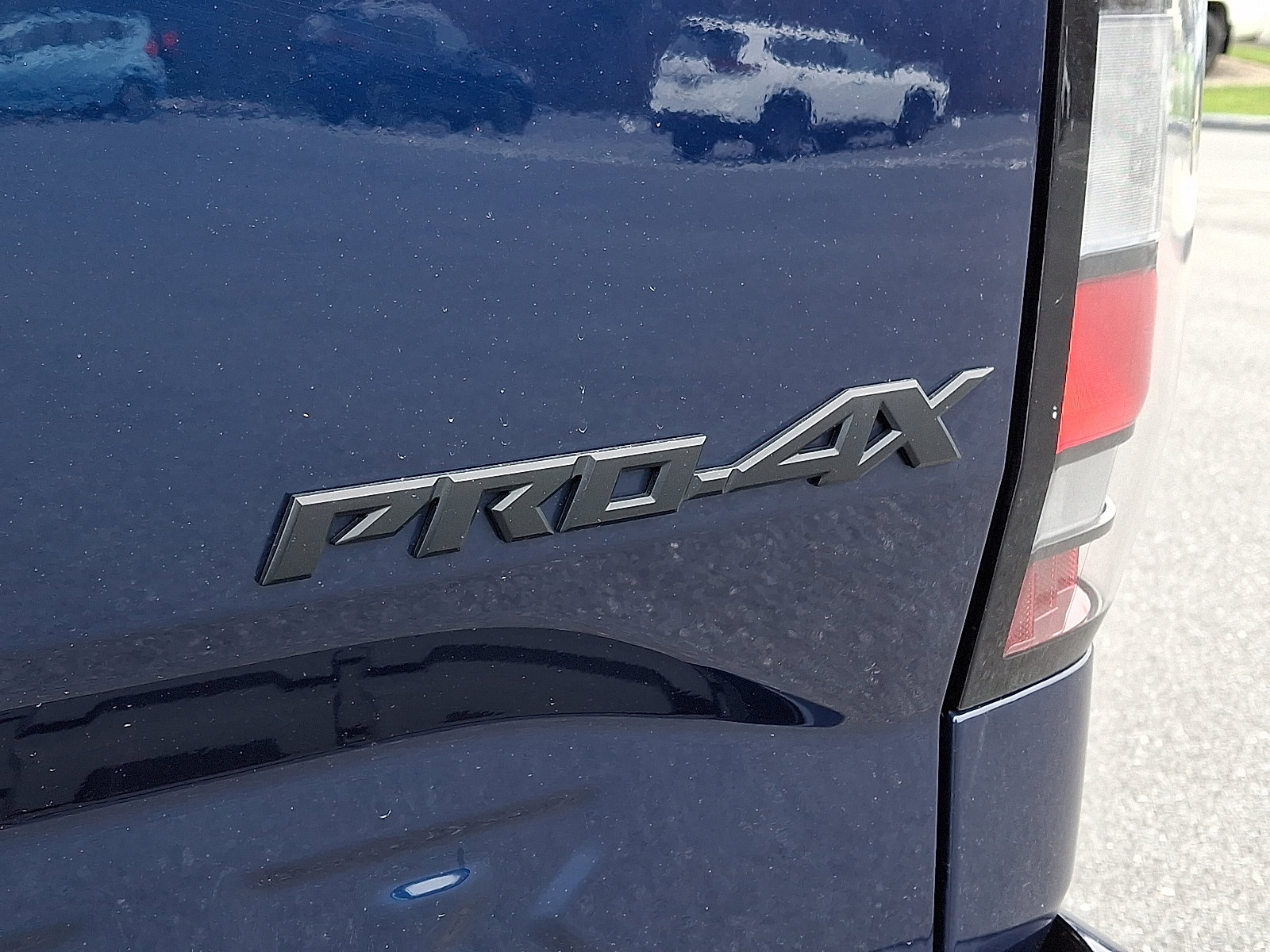 Certified 2023 Nissan Frontier PRO-4X w/ Pro Convenience Package image 31