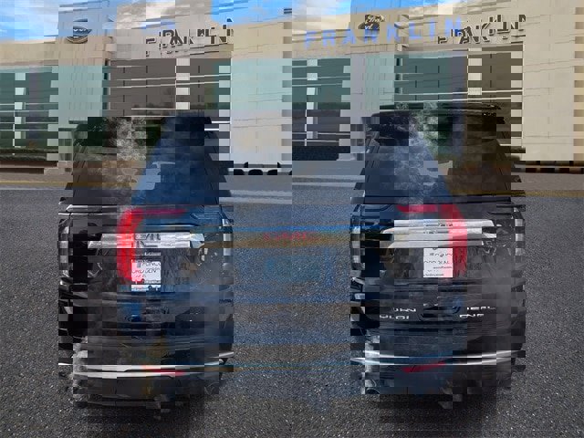 Used 2022 GMC Yukon XL Denali w/ Max Trailering Package image 6