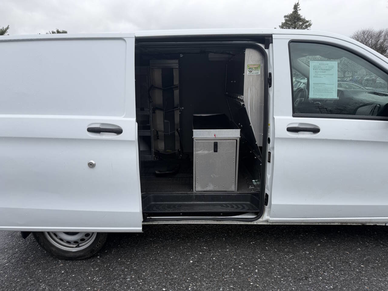 Used 2019 Mercedes-Benz Metris image 7