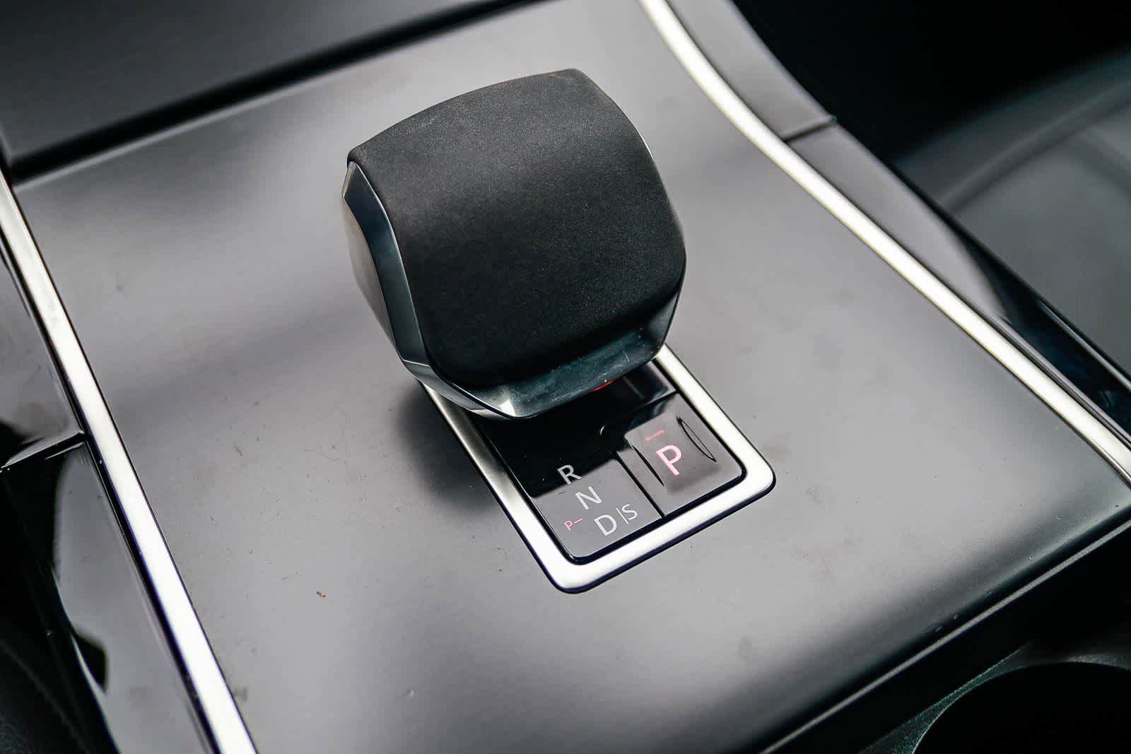 Used 2026 Land Rover Range Rover Evoque S AWD/4WD image 24