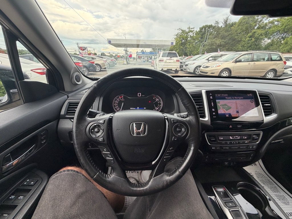 Used 2017 Honda Pilot Elite image 14
