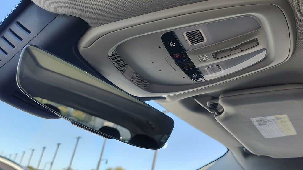 New 2026 Volvo XC90 B6 Plus w/ Protection Package Premier image 25