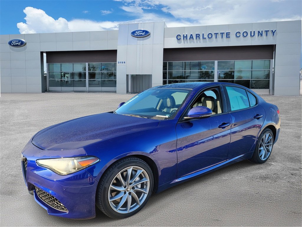 Used 2023 Alfa Romeo Giulia Sprint image 2