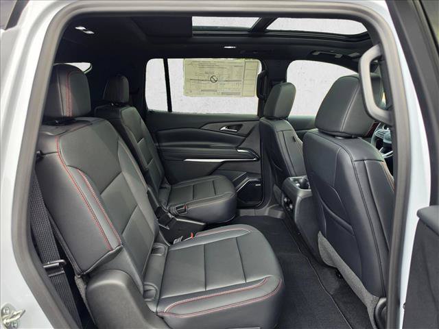 New 2026 Chevrolet Traverse Z71 w/ Enhanced Driving Package AWD/4WD image 12