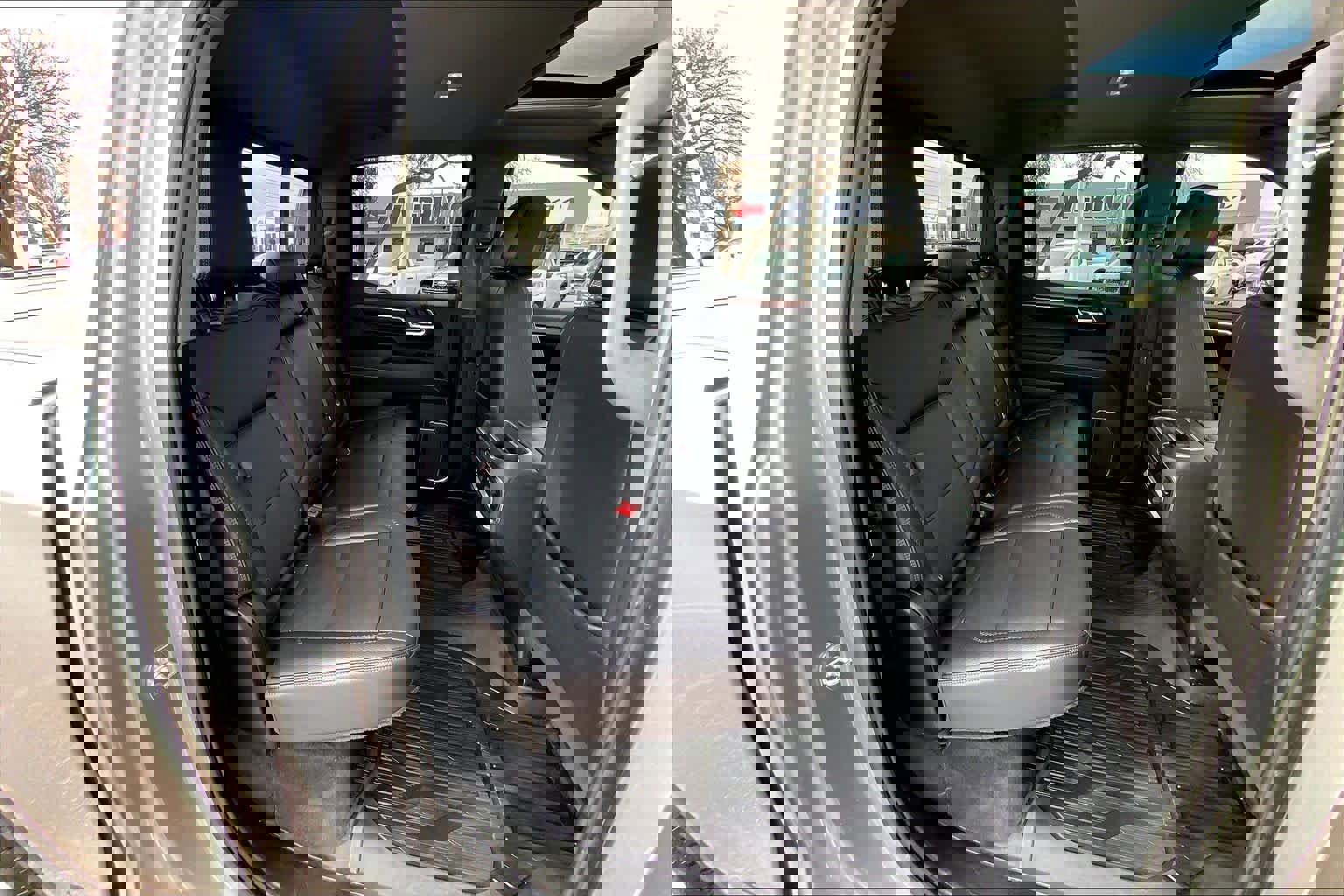 Used 2024 GMC Sierra 1500 Denali w/ Technology Package image 20