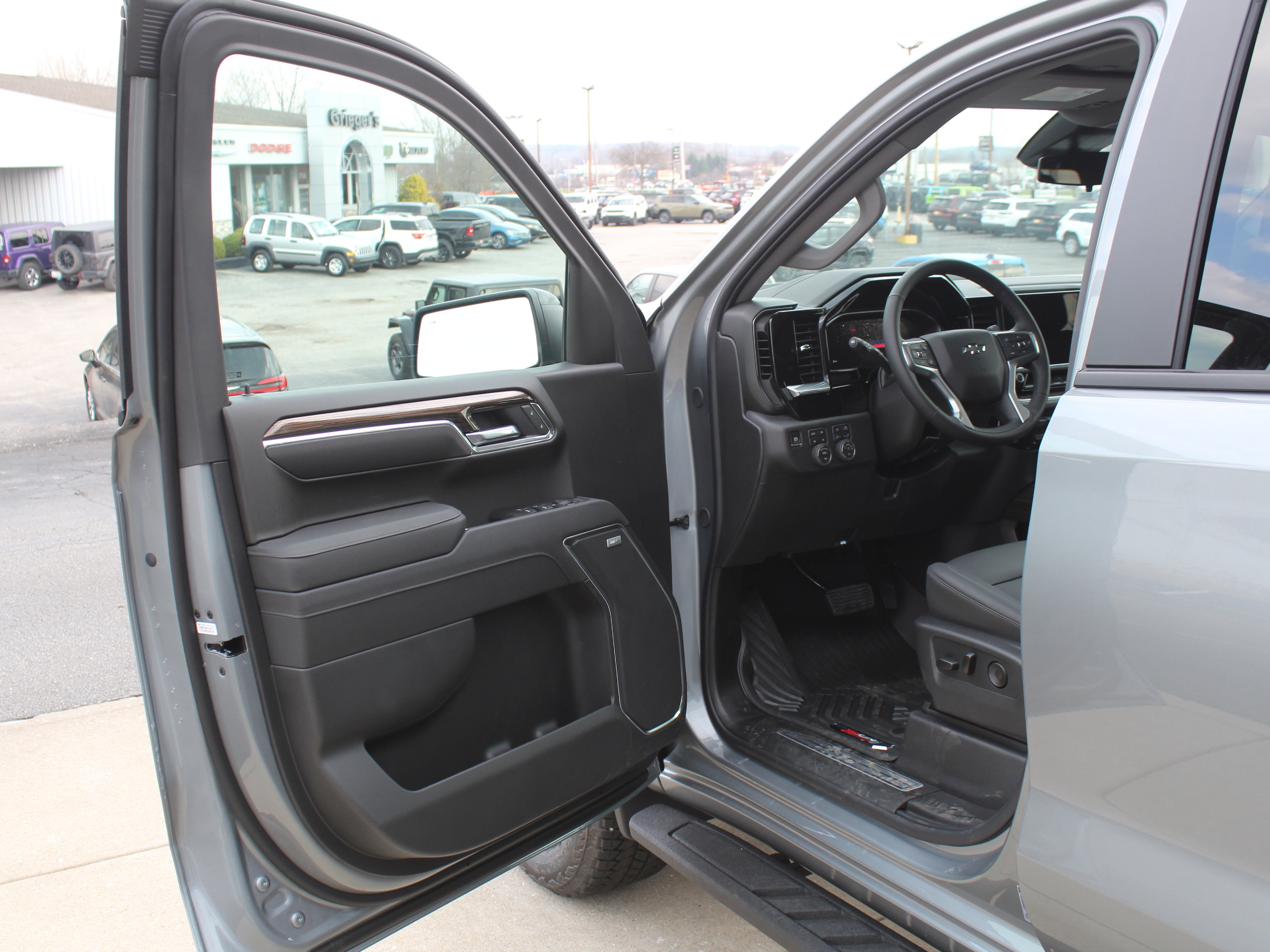 New 2026 Chevrolet Silverado 1500 LT Trail Boss image 8