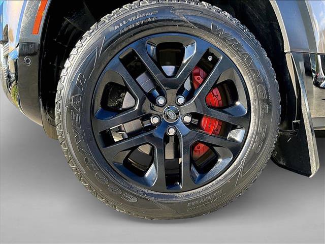 Used 2020 Land Rover Defender 110 X image 10