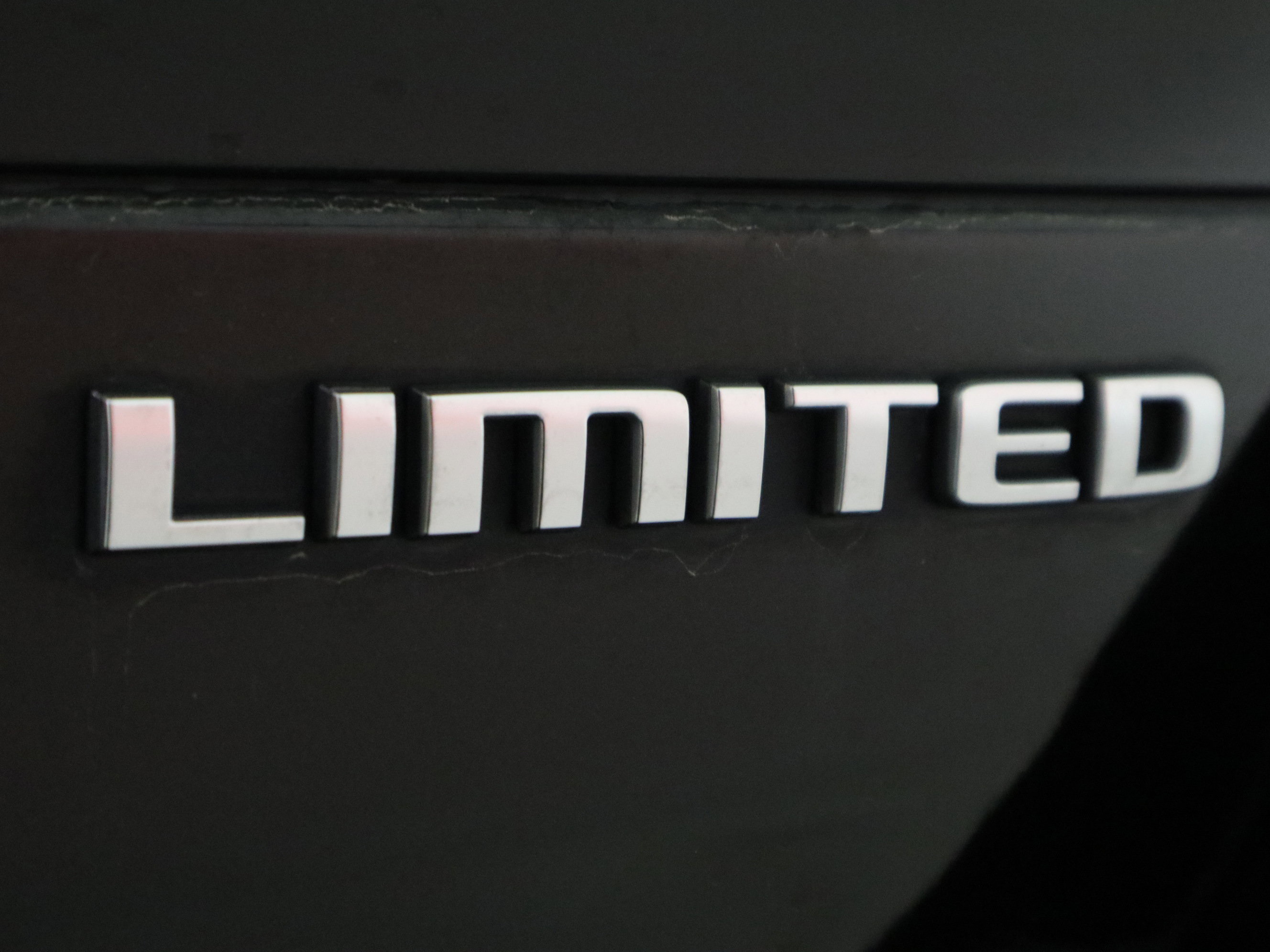 Used 2023 Jeep Grand Cherokee L Limited AWD/4WD image 34