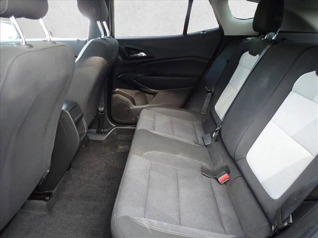 Used 2024 Chevrolet Trax LS w/ LS Convenience Package FWD image 9