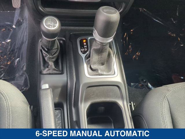 Used 2020 Jeep Wrangler Sport AWD/4WD image 19