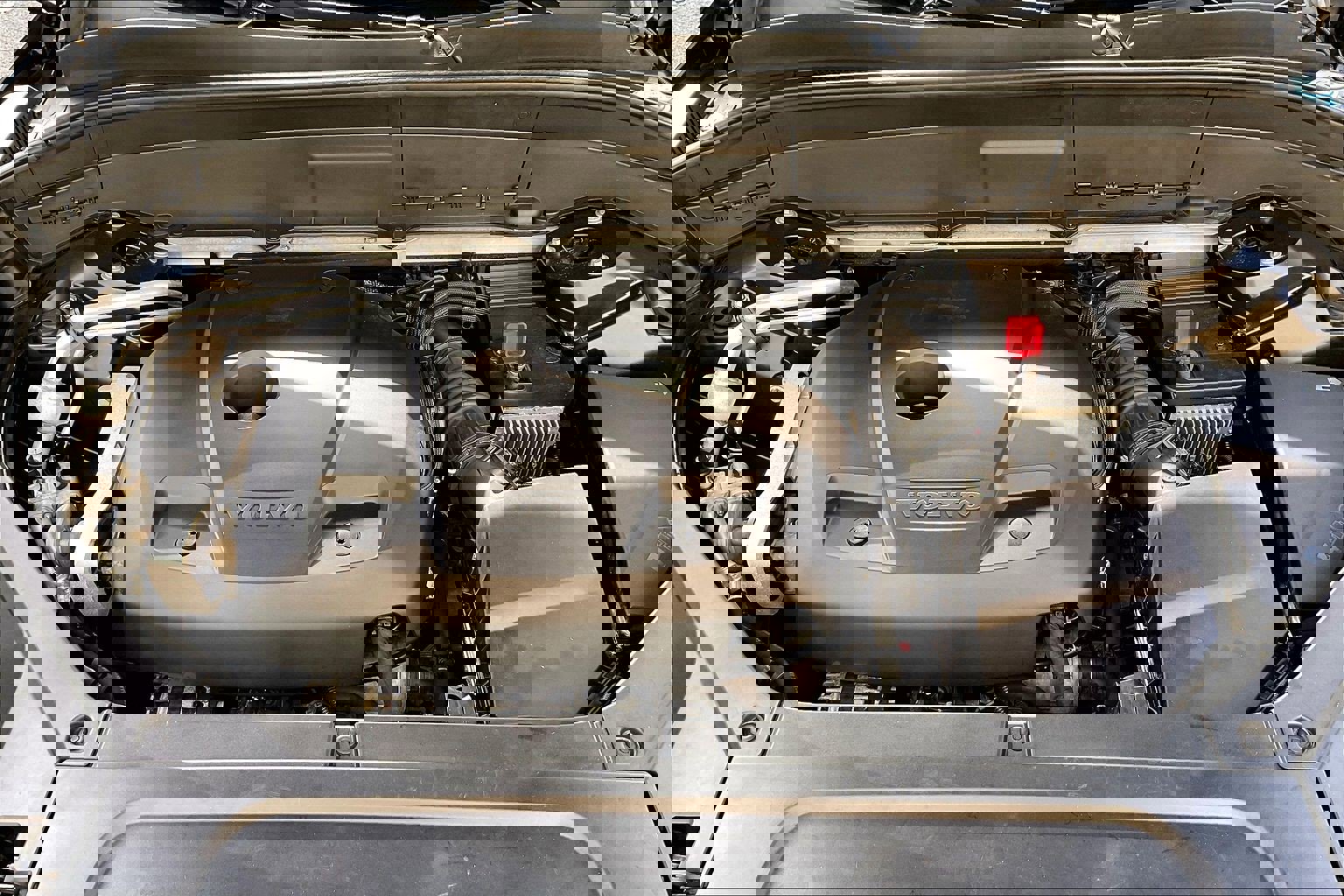 Used 2018 Volvo XC90 T6 Momentum w/ Convenience Package image 9