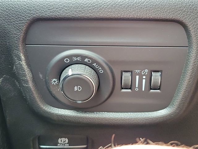 Used 2026 Jeep Grand Cherokee Limited image 24