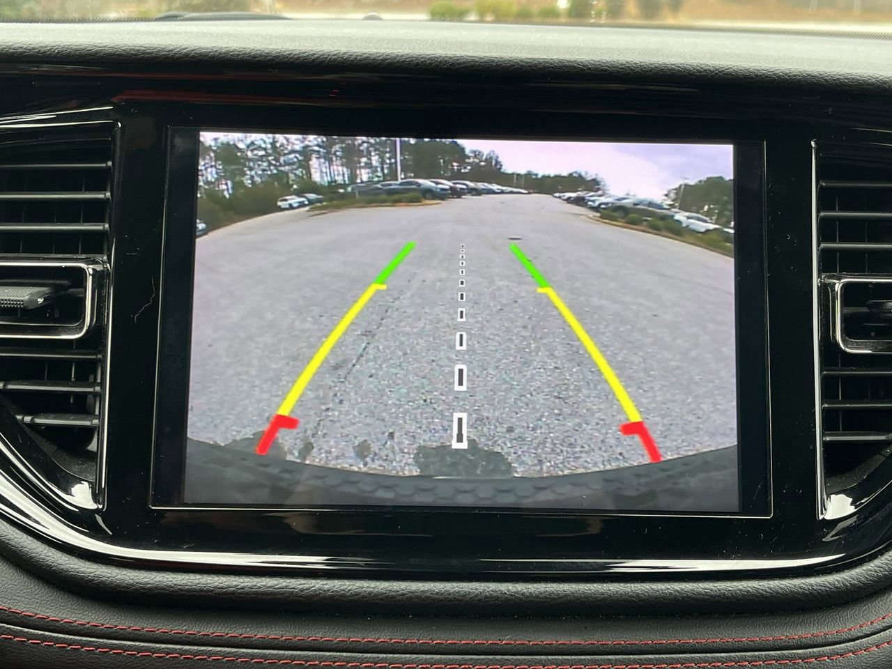 Used 2023 Dodge Durango GT image 3