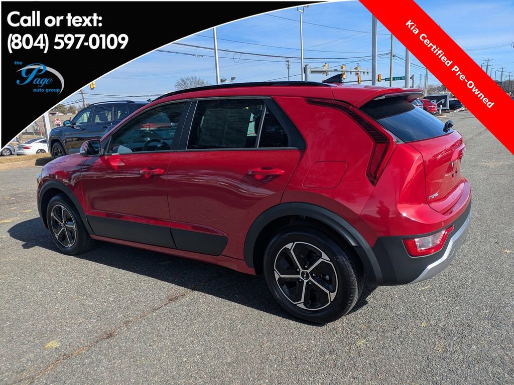 Used 2025 Kia Niro EX image 6