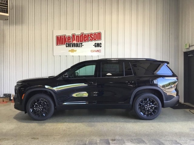 New 2026 Chevrolet Traverse LT w/ Midnight/Sport Edition image 2