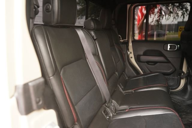Used 2022 Jeep Gladiator Rubicon w/ LED Lighting Group AWD/4WD image 16