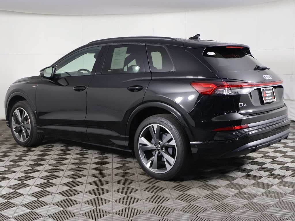 Used 2023 Audi Q4 e-tron Premium Plus w/ Premium Plus AWD/4WD image 11
