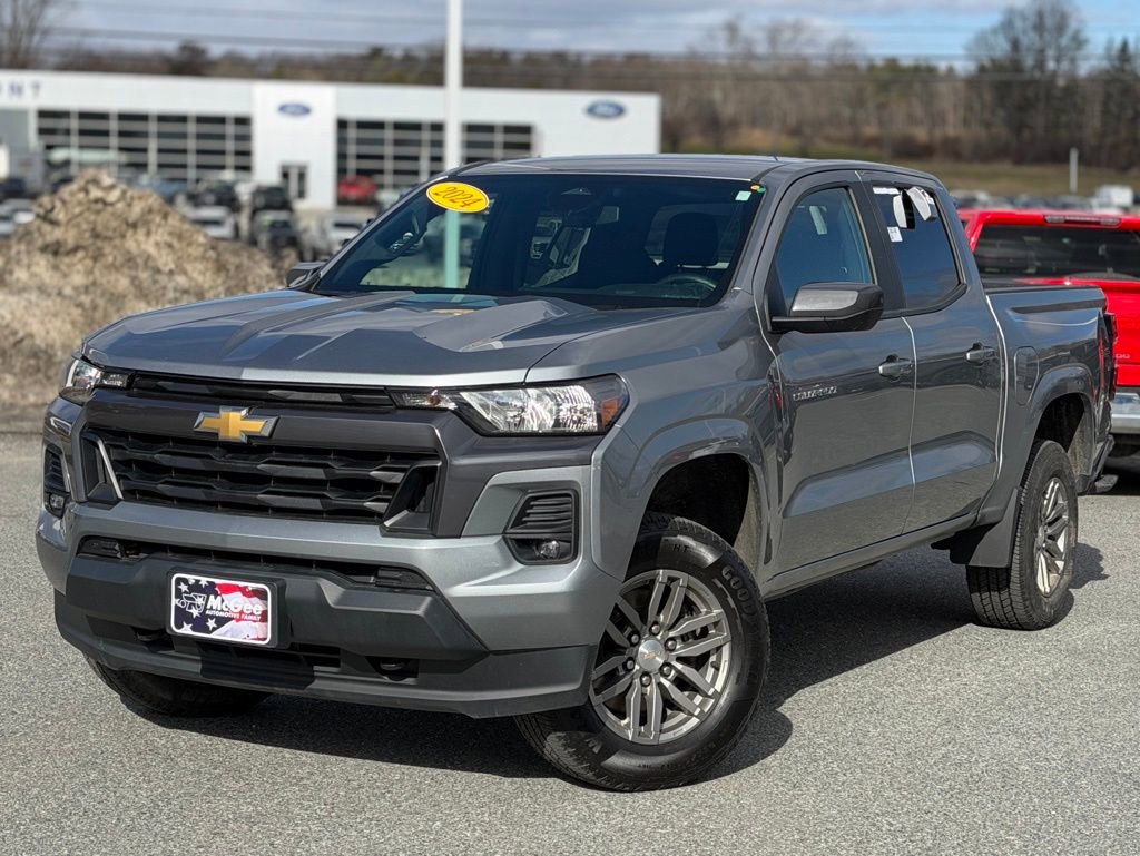 Used 2024 Chevrolet Colorado LT w/ LT Convenience Package AWD/4WD image 1