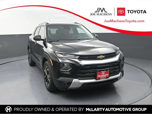 Used 2023 Chevrolet TrailBlazer LT FWD image 1